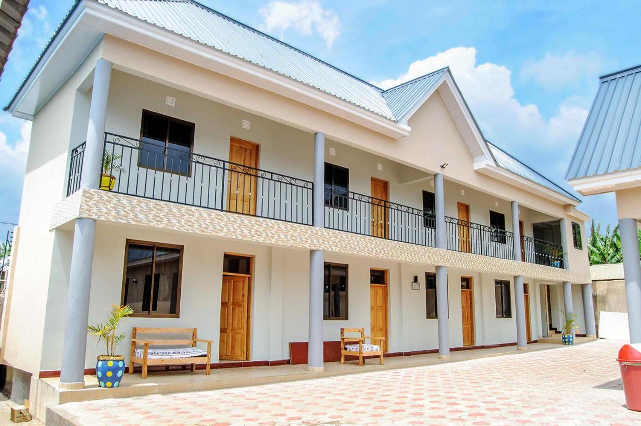 Wanyama B&B Arusha Buitenkant foto