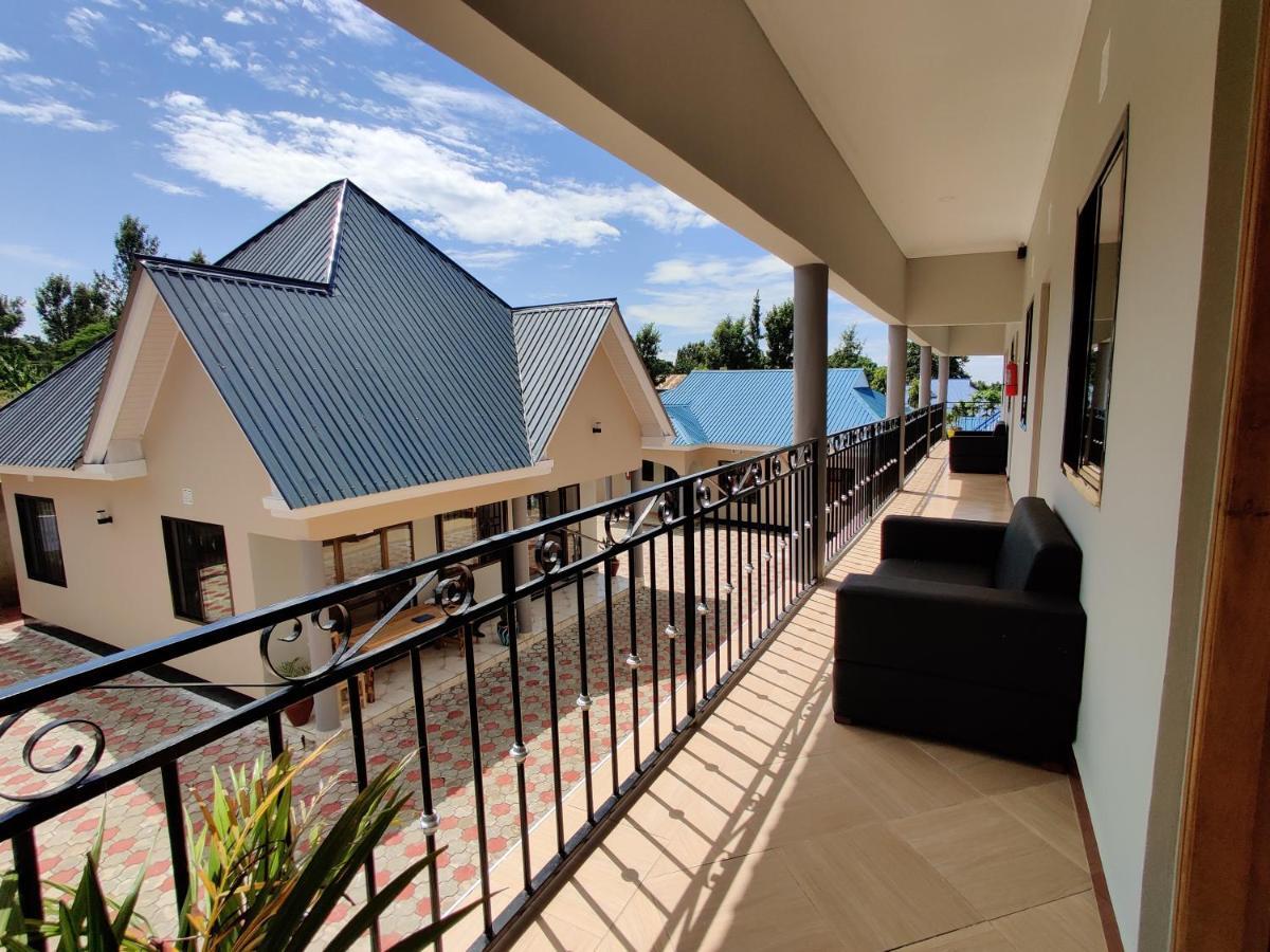 Wanyama B&B Arusha Buitenkant foto